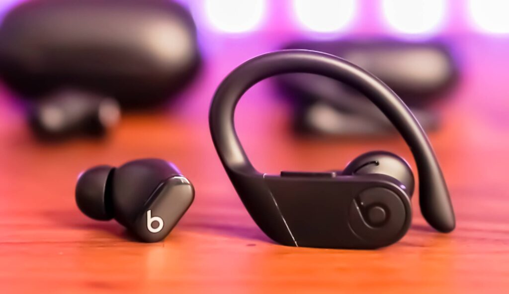 Beats Studio Buds vs. Powerbeats Pro